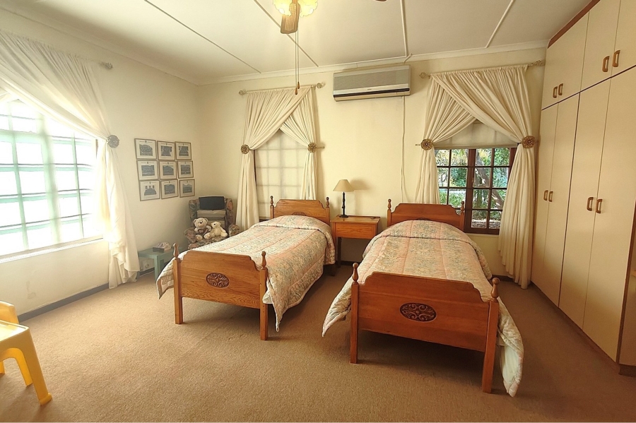 5 Bedroom Property for Sale in Piketberg Western Cape